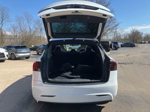 Used 2020 Tesla Model X Performance image 30
