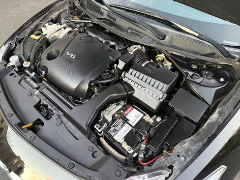 Used 2017 Nissan Maxima 3.5 S image 31