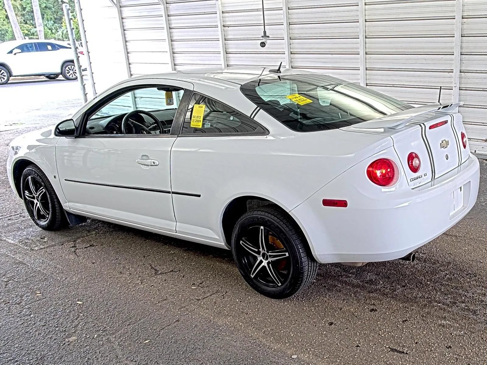 Used 2009 Chevrolet Cobalt LT FWD image 2