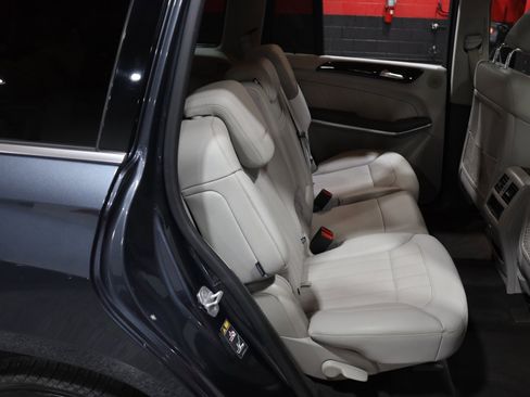 Used 2013 Mercedes-Benz GL 450 4MATIC image 47