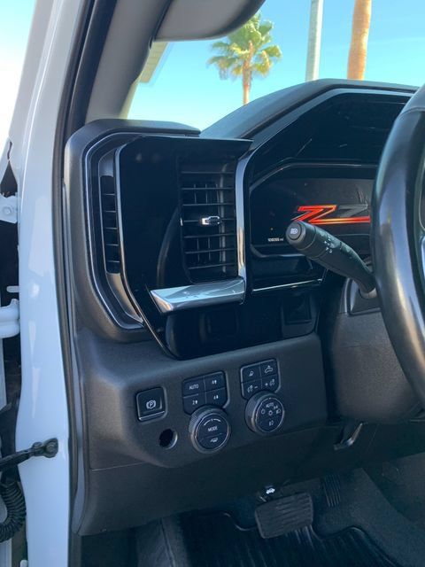 Certified 2025 Chevrolet Silverado 3500 LT w/ Safety Package AWD/4WD image 19