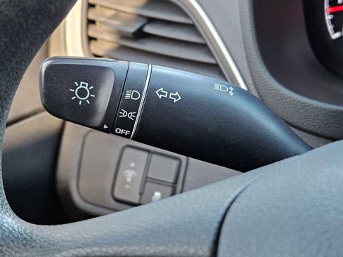 Used 2021 Hyundai Accent SE image 27