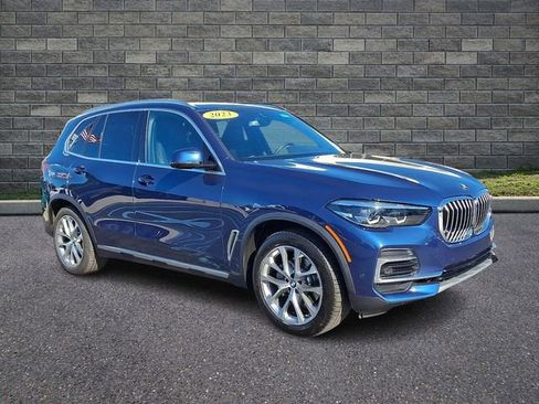 Used 2023 BMW X5 xDrive40i w/ Parking Assistance Package AWD/4WD image 1