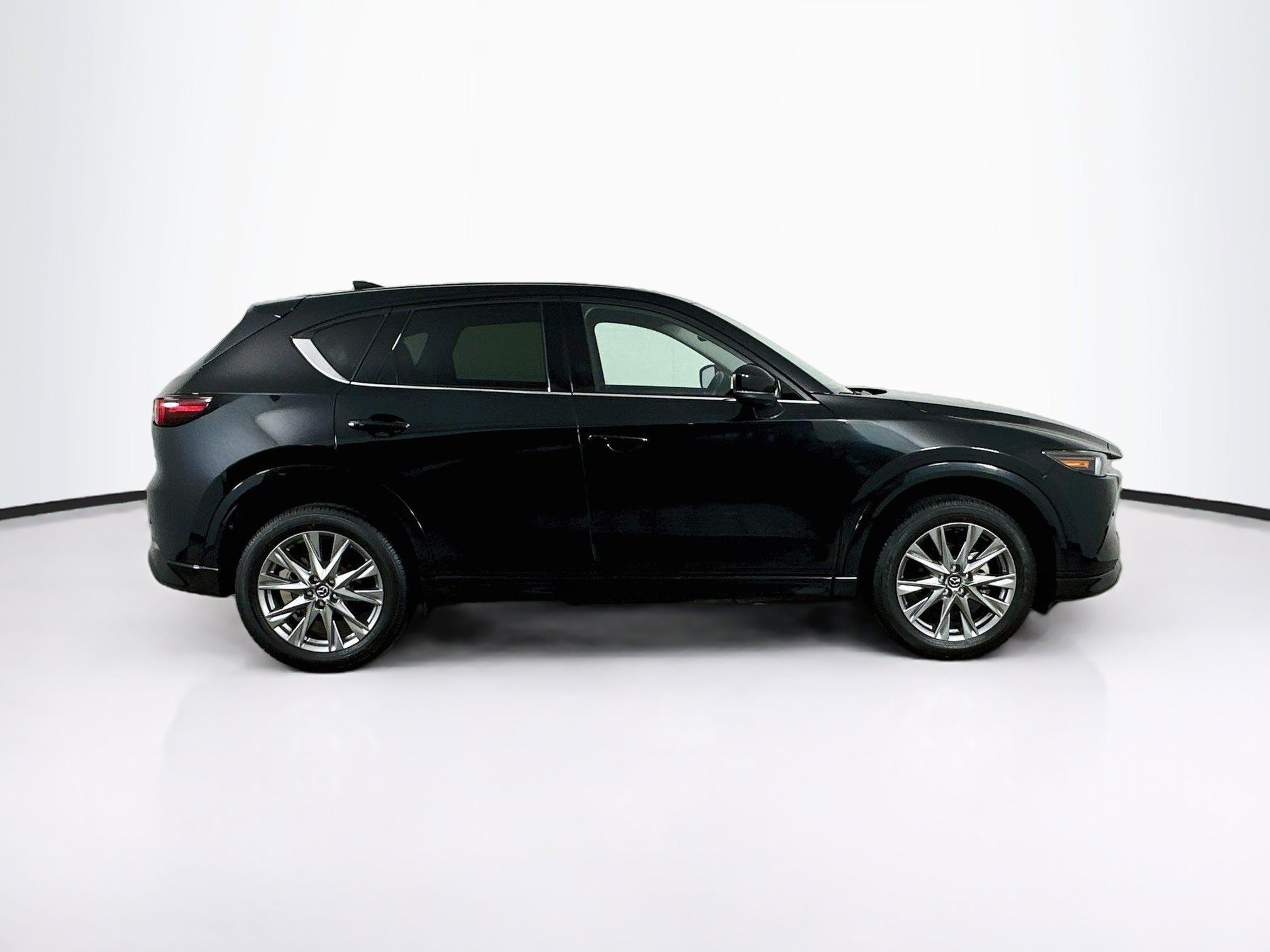 Used 2025 MAZDA CX-5 AWD 2.5 S w/ Premium Plus Pkg image 10