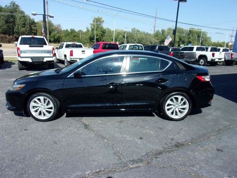 Used 2018 Acura ILX FWD image 3