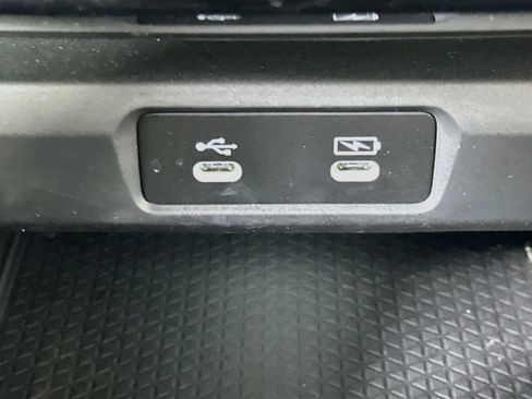 Used 2023 Honda Accord EX-L image 29