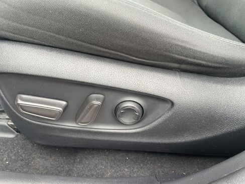 Used 2021 Toyota RAV4 XLE image 34