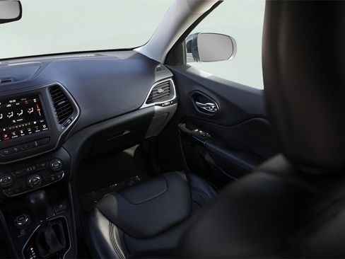 Used 2023 Jeep Cherokee Altitude Lux w/ Lux Elite Package image 30