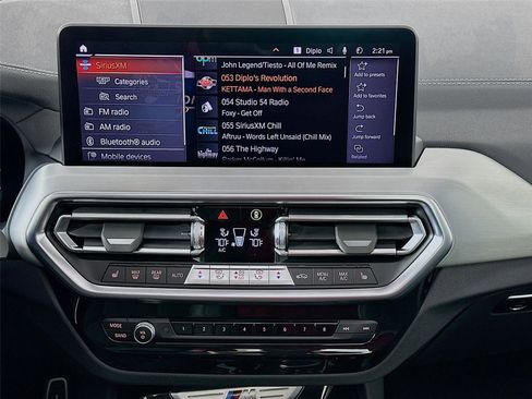 Used 2024 BMW X3 M40i w/ Premium Package image 15