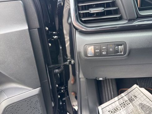 New 2026 GMC Terrain AT4 image 17