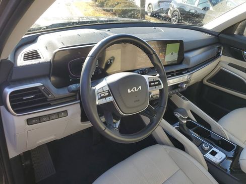 Certified 2023 Kia Telluride EX image 14