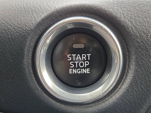 Used 2020 MAZDA CX-5 Touring image 18