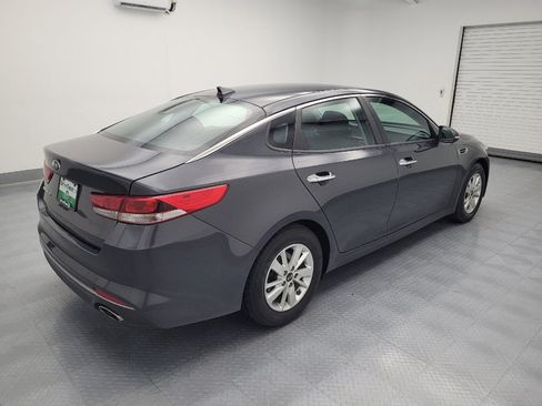 Used 2018 Kia Optima LX FWD image 10