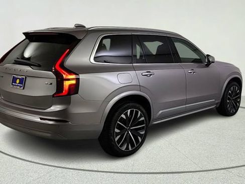 New 2026 Volvo XC90 B6 Core AWD/4WD image 7