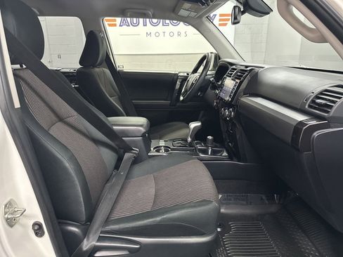 Used 2023 Toyota 4Runner TRD Off-Road image 21