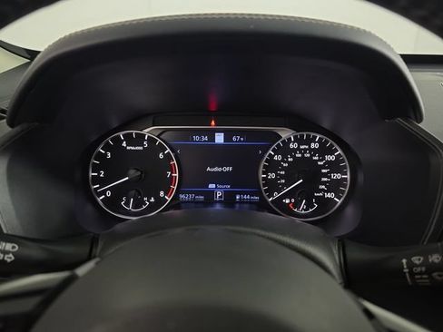 Used 2019 Nissan Altima 2.5 Platinum FWD image 11