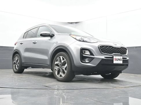 Used 2021 Kia Sportage EX AWD/4WD image 24