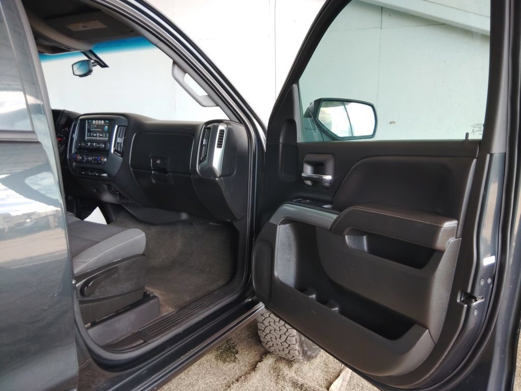 Used 2017 Chevrolet Silverado 1500 LT w/ All Star Edition RWD image 10