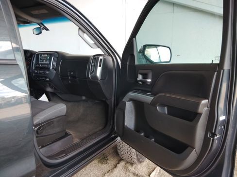 Used 2017 Chevrolet Silverado 1500 LT w/ All Star Edition RWD image 10