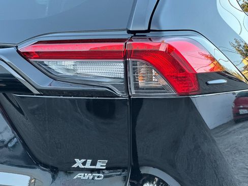 New 2025 Toyota RAV4 XLE image 32