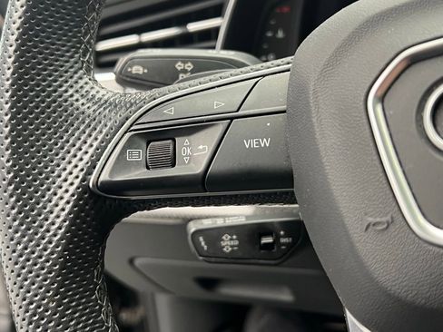 Used 2021 Audi SQ7 Premium Plus w/ Driver Assistance Package image 19
