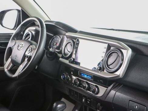 Used 2023 Toyota Tacoma 4x4 Double Cab image 27