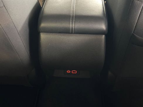 Used 2025 Nissan Altima 2.5 SV image 23