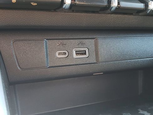 Used 2024 Chevrolet Colorado W/T w/ WT Convenience Package II AWD/4WD image 23