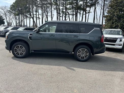 New 2026 Nissan Armada SL w/ Captain's Chari Seat Package AWD/4WD image 4