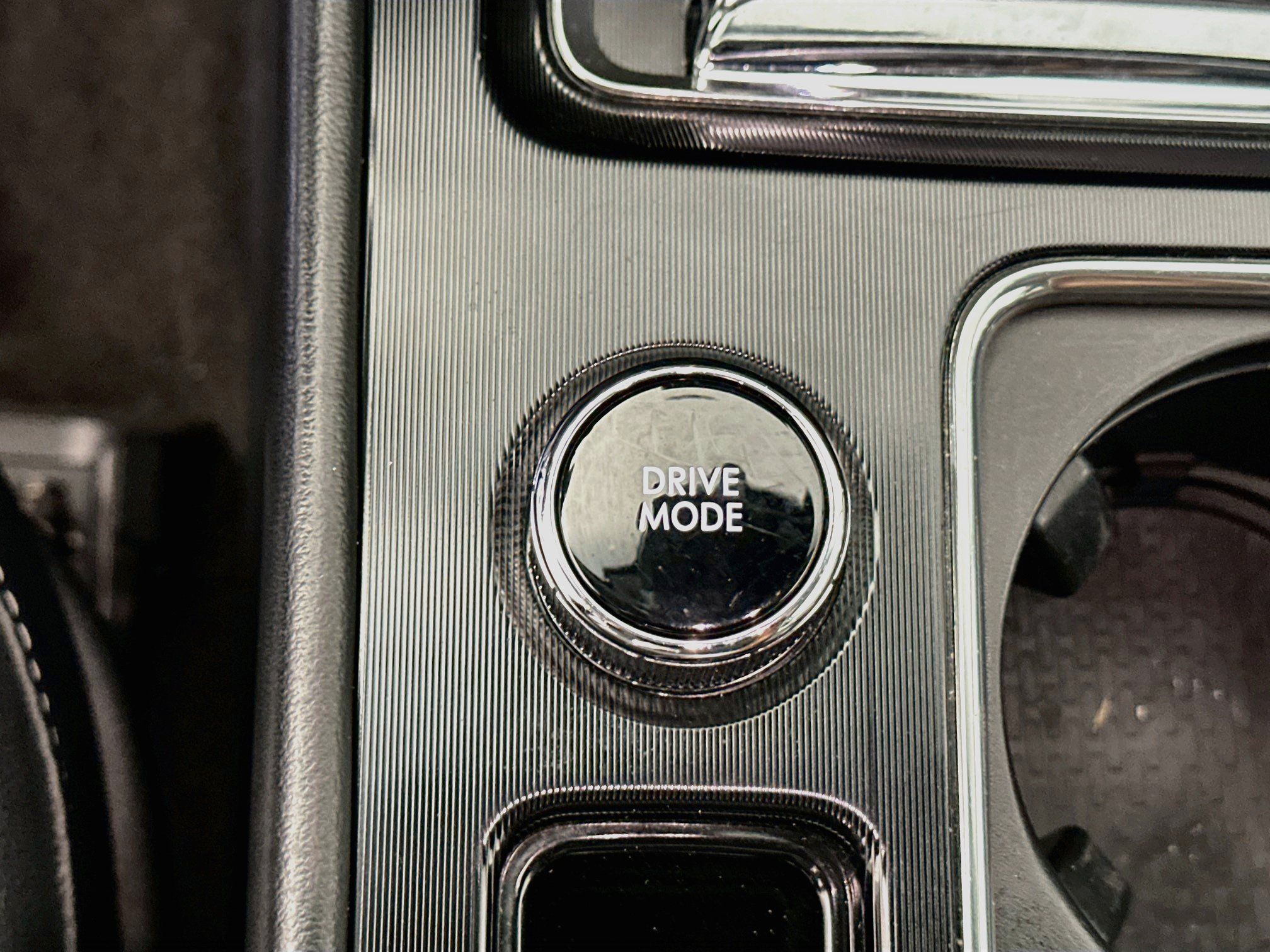 Used 2021 Lincoln Corsair FWD image 25