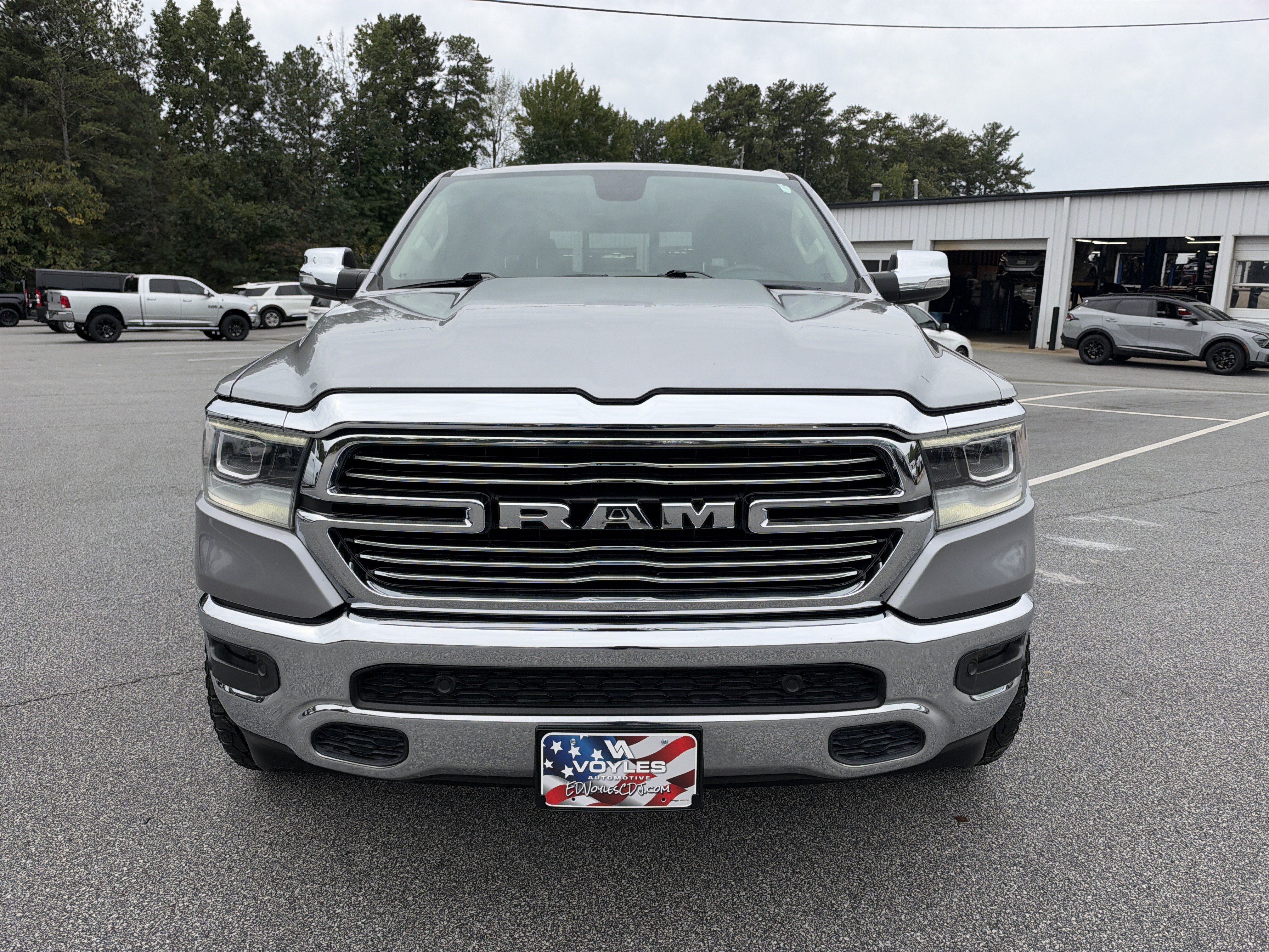 Used 2020 RAM 1500 Laramie AWD/4WD image 2