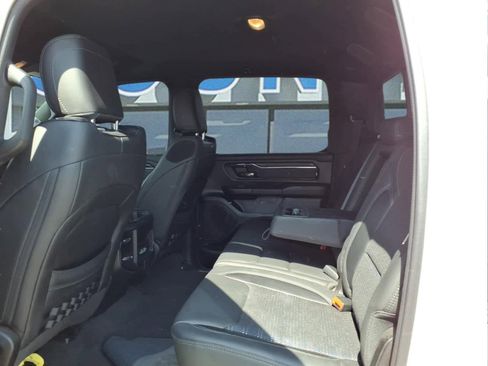 Used 2023 RAM 1500 Big Horn AWD/4WD image 8