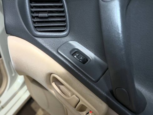 Used 1993 Nissan 300ZX Convertible RWD image 37