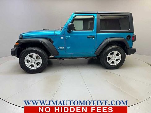 Used 2020 Jeep Wrangler Sport AWD/4WD image 2