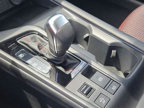 New 2026 Nissan Sentra SR w/ Floor Mat Package FWD image 20