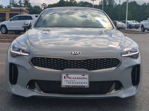 Used 2019 Kia Stinger GT2 AWD/4WD image 8