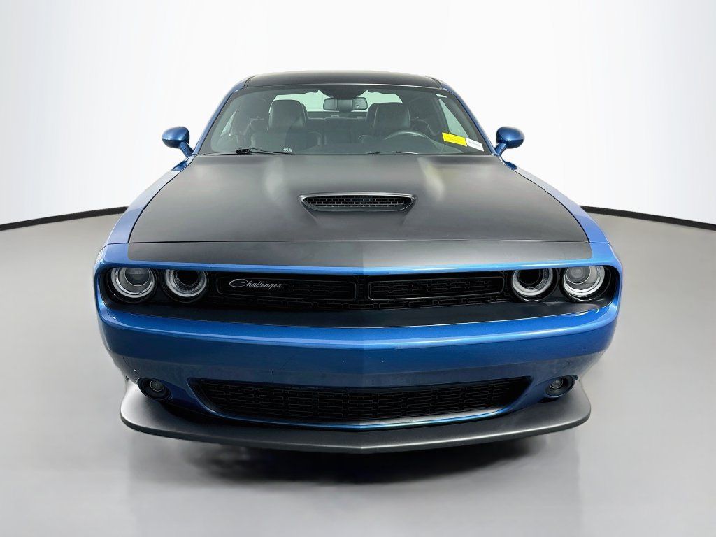 Used 2022 Dodge Challenger R/T w/ T/A Package RWD image 2