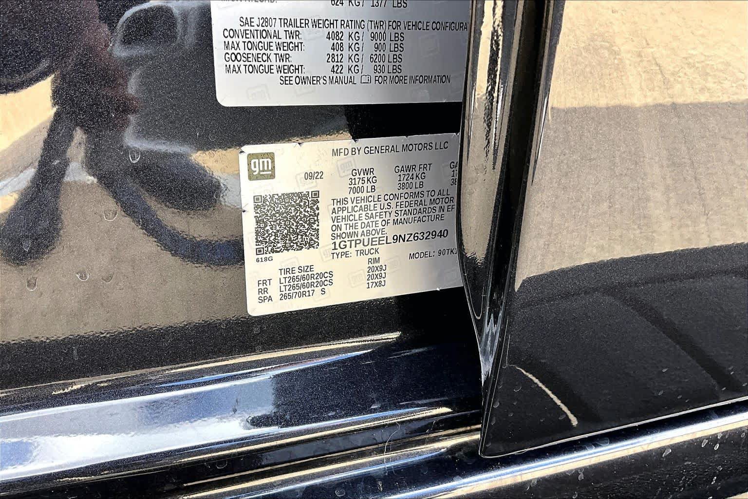 Used 2022 GMC Sierra 1500 AT4 w/ AT4 Premium Package AWD/4WD image 37