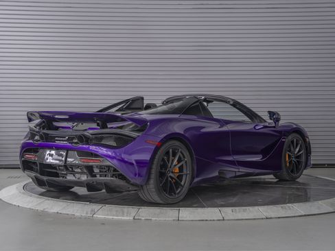 Used 2022 McLaren 720S Spider RWD image 5