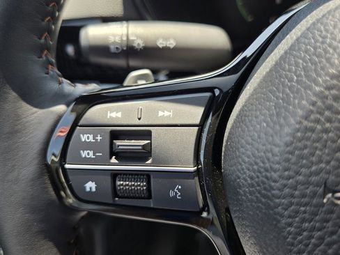 Used 2024 Honda CR-V Sport Touring image 26