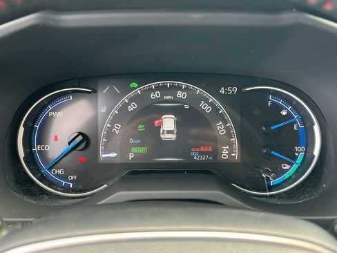 Used 2024 Toyota RAV4 SE w/ Weather & Moonroof Package AWD/4WD image 21