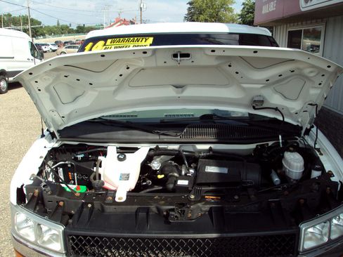 Used 2014 Chevrolet Express 1500 LT w/ LT Preferred Equipment Group image 23