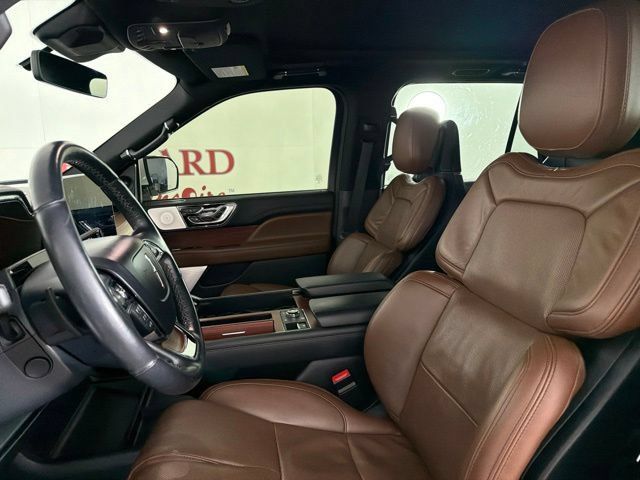 Used 2022 Lincoln Navigator L Reserve AWD/4WD image 20