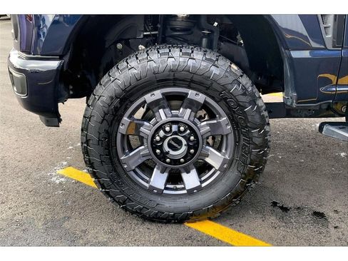 Used 2024 Ford F350 Lariat w/ Sport Appearance Package image 10