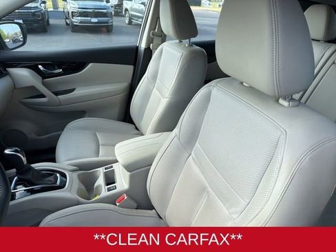 Used 2022 Nissan Rogue Sport SL image 8