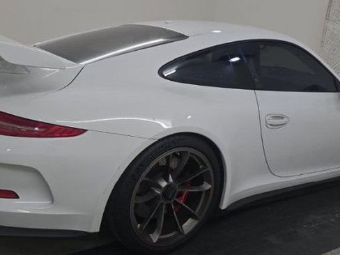 Used 2014 Porsche 911 GT3 w/ Sound Package Plus image 4