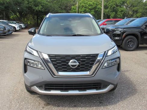Certified 2023 Nissan Rogue Platinum w/ Platinum Premium Package AWD/4WD image 9