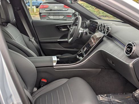 Certified 2025 Mercedes-Benz C 300 4MATIC Sedan image 39