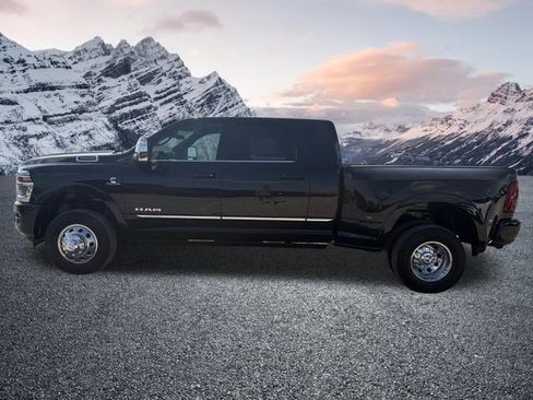 New 2026 RAM 3500 Limited AWD/4WD image 8