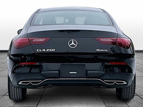 Used 2025 Mercedes-Benz CLA 250 4MATIC image 8